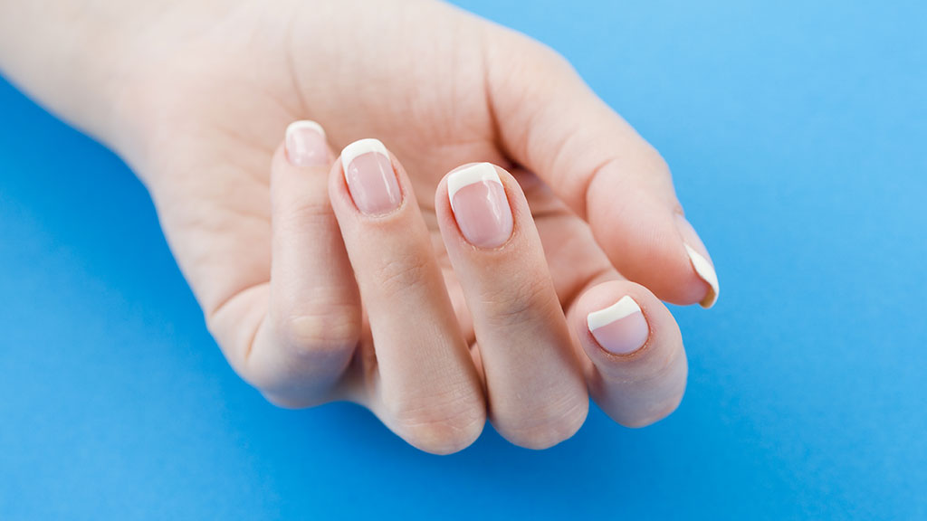 Claresa French Manicure – elegant natural nails with nude and white gel polish