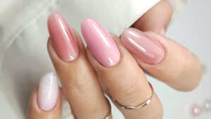 Claresa Easy Gel in the bottle