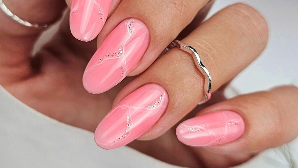 Claresa gel polish manicure products used for professional nail styling