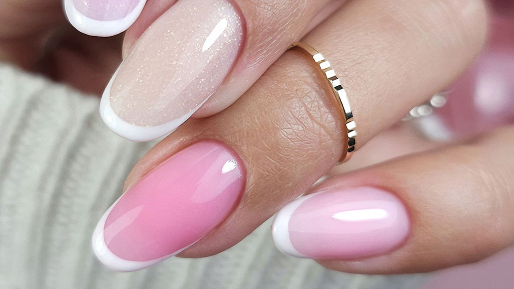 Builder gel manicure with smooth structure and glossy finish using Claresa products