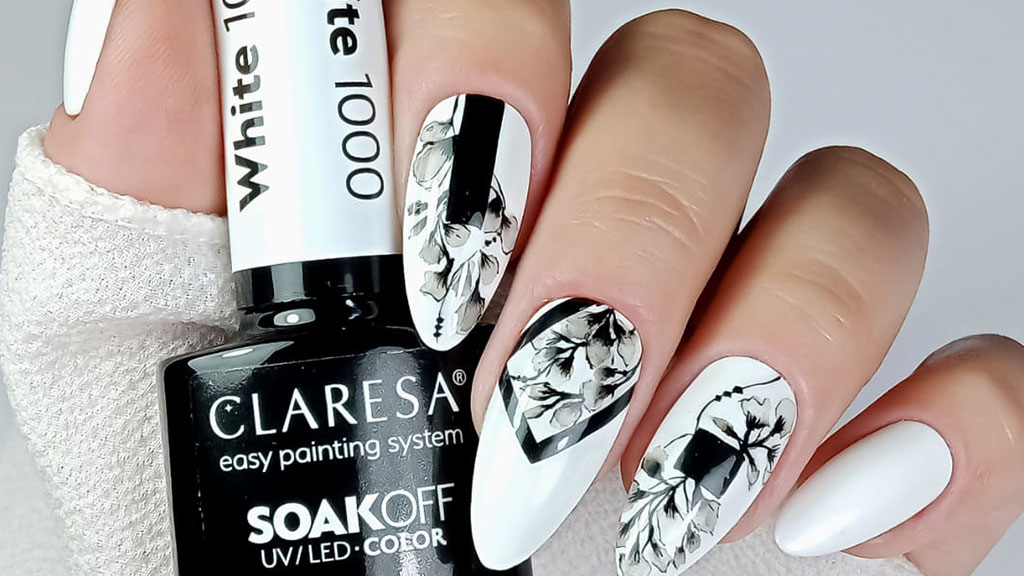 Stylish white nail design with a glossy and modern finish.