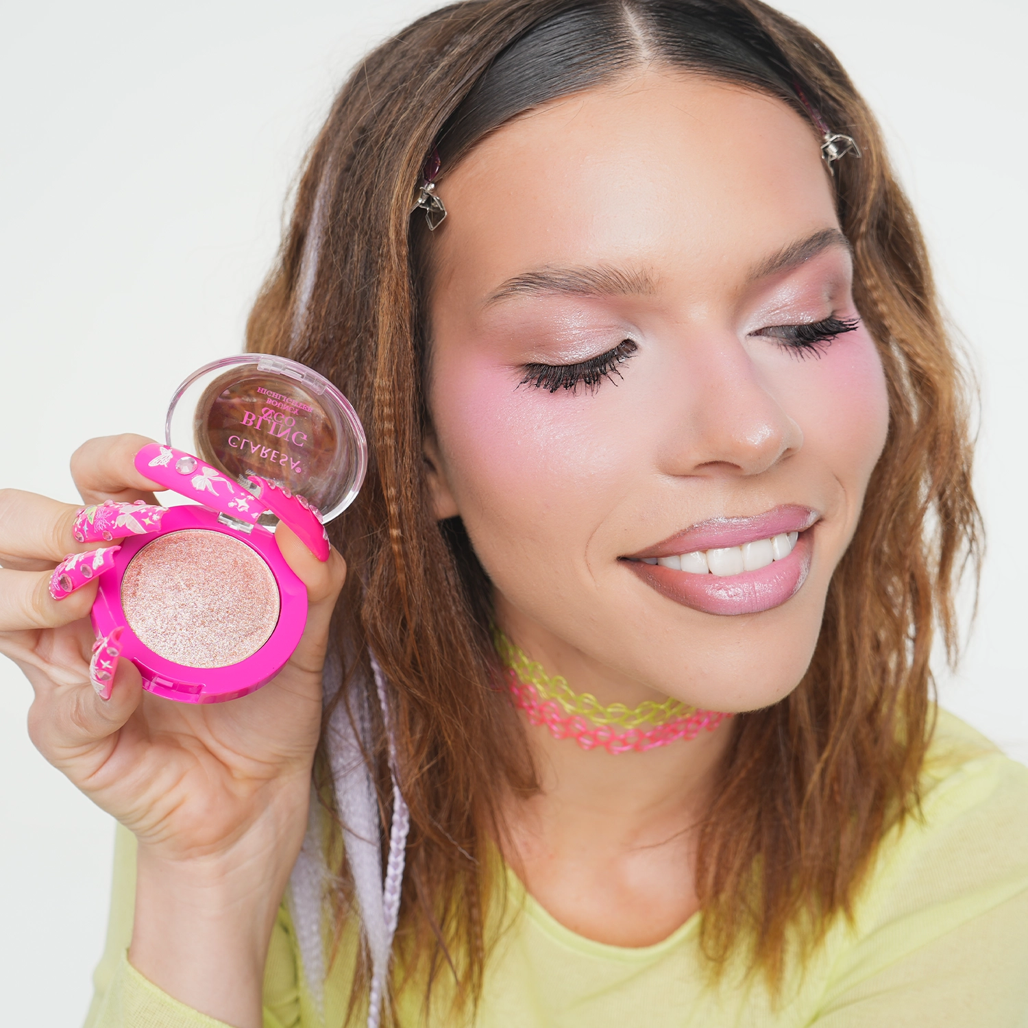 Claresa BLING & GO BOUNCY Highlighter – 02 Cosmic Gold (8.5g) - Image 2