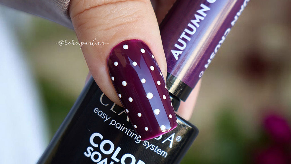 Elegant brown gel nail manicure featuring rich chocolate and mocha shades with a glossy finish, perfect for autumn-inspired nail designs.