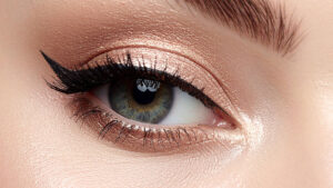 Claresa eyeliners – colourful eye makeup products