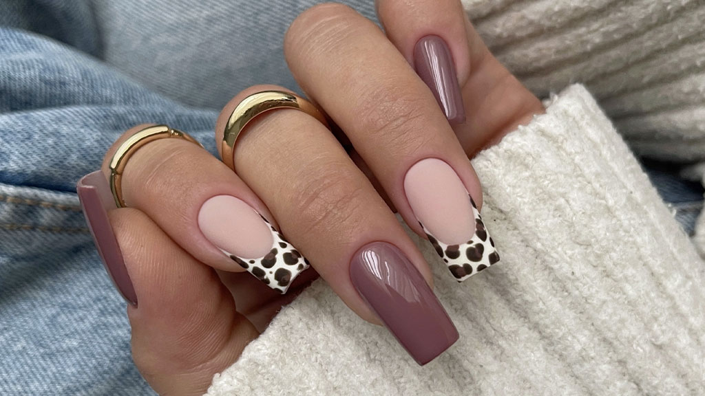 Claresa autumn colours gel nail polish collection featuring dusty rose, nude, brown, burgundy, red and forest green shades.